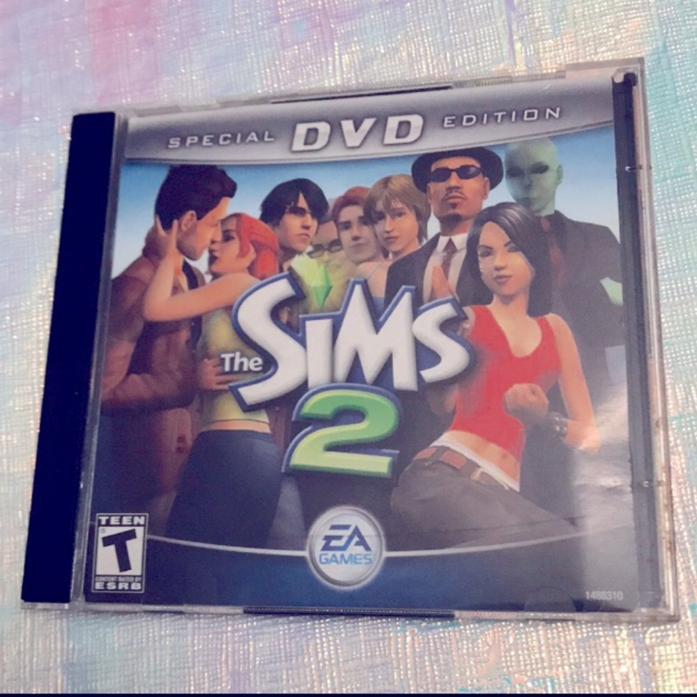 3/$15 Sims 2 Base Game Disc for PC + Bonus DVD
